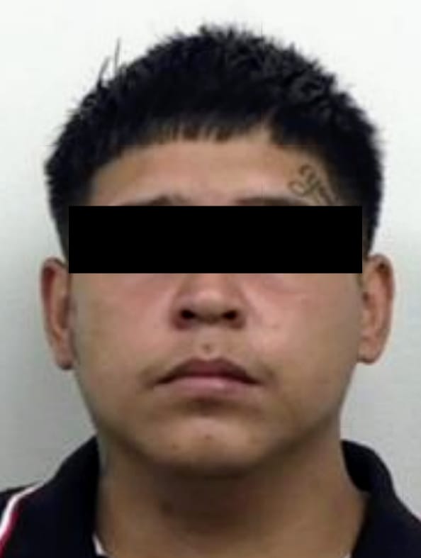 Detienen a dos jóvenes por triple homicidio en Monterrey; enfrentan cargos por homicidio calificado y agrupación delictuosa Detienen a dos jóvenes por triple homicidio en Monterrey; enfrentan cargos por homicidio calificado y agrupación delictuosa