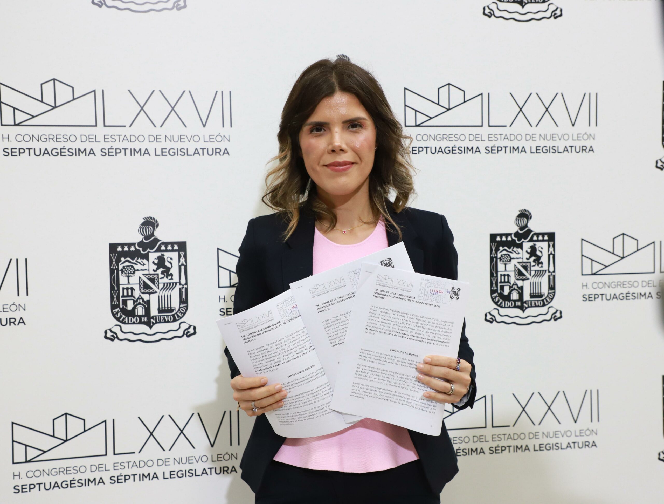 Buscan Claudia Caballero blindar a los ciudadanos por fraudes financieros Buscan Claudia Caballero blindar a los ciudadanos por fraudes financieros