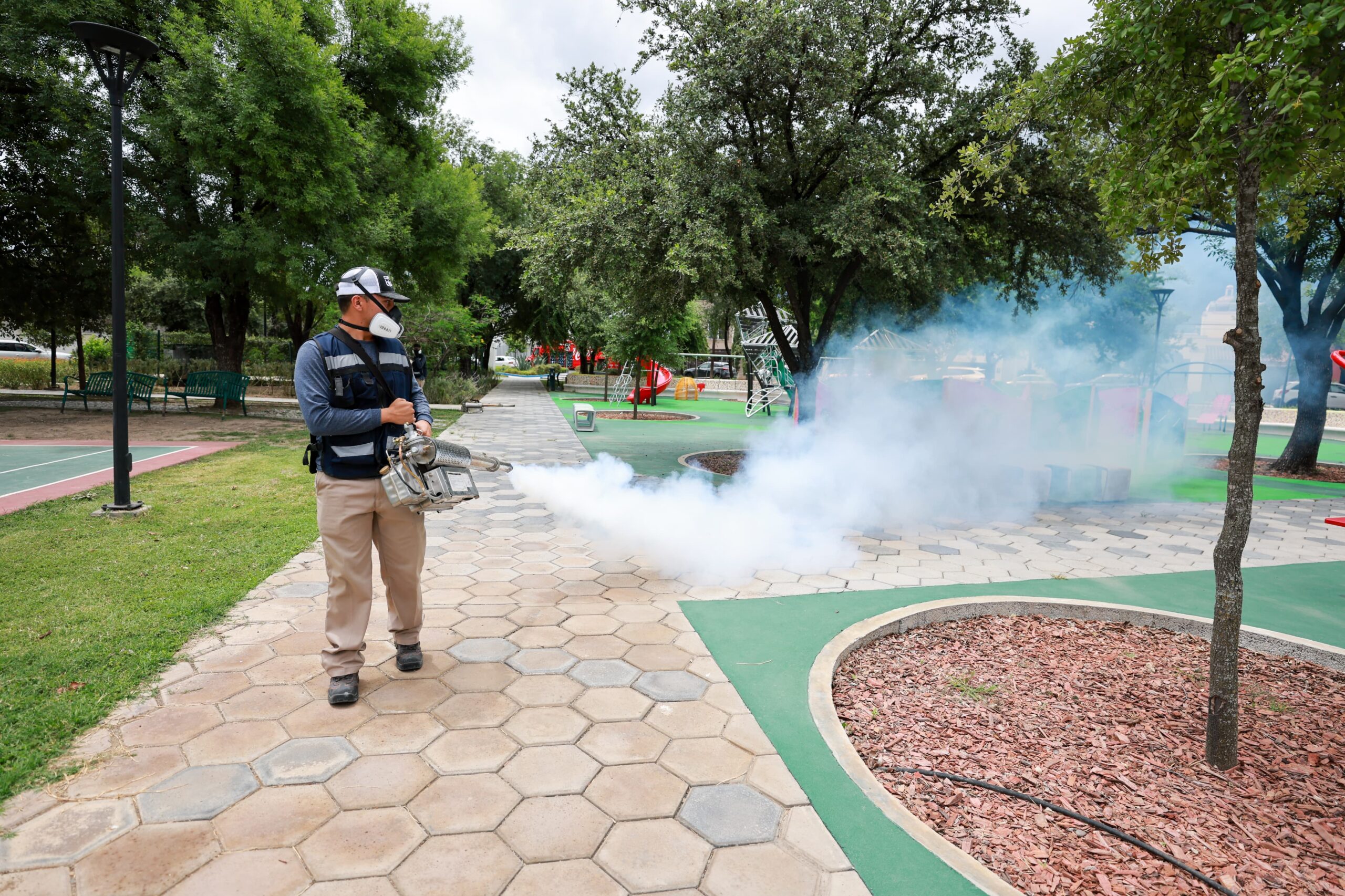 Arranca San Pedro brigada preventiva de fumigación contra el dengue Arranca San Pedro brigada preventiva de fumigación contra el dengue
