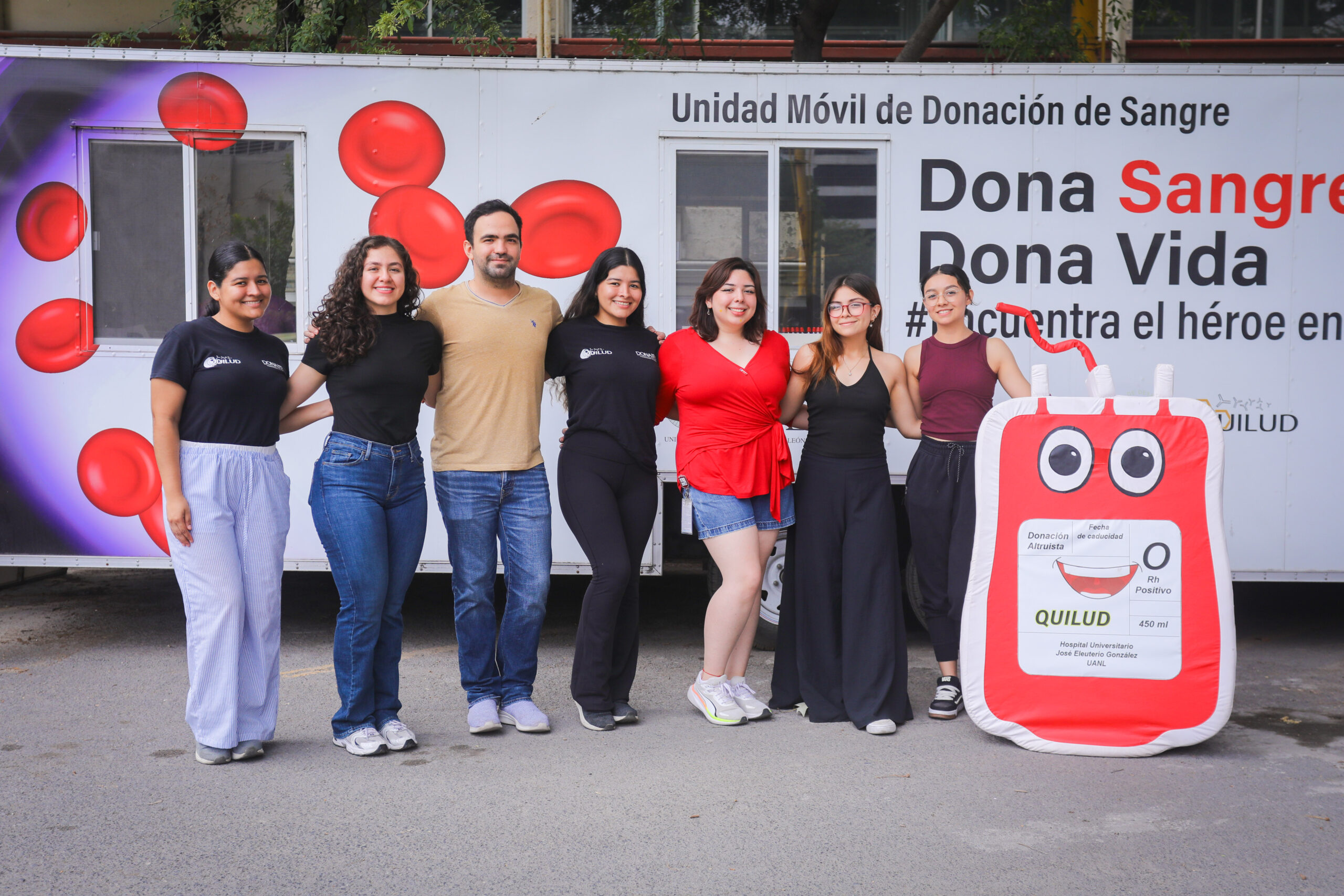 Súmate a la campaña de donación de sangre del HU y salva vidas Súmate a la campaña de donación de sangre del HU y salva vidas