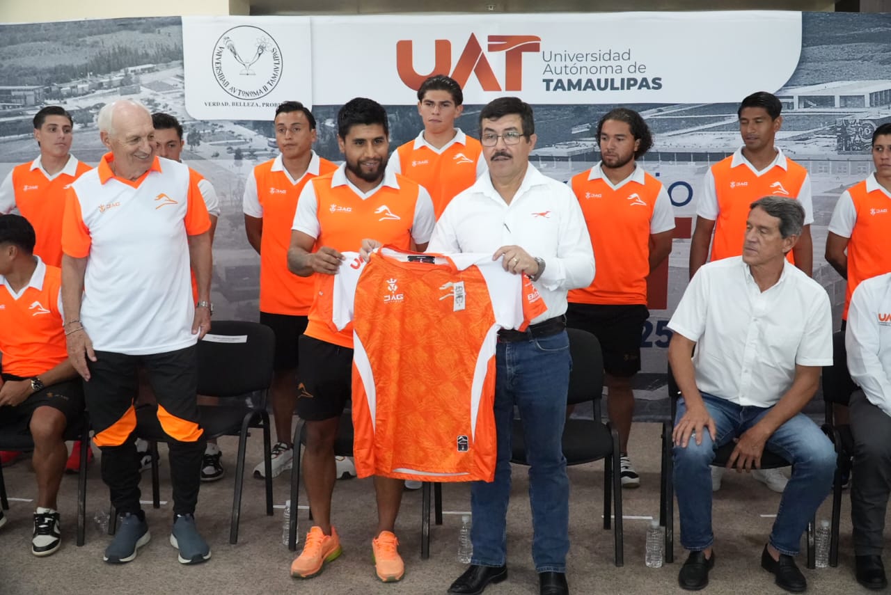 Rector de la UAT presenta oficialmente al equipo Correcaminos para el Torneo Apertura 2025 de la Liga de Expansión Rector de la UAT presenta oficialmente al equipo Correcaminos para el Torneo Apertura 2025 de la Liga de Expansión