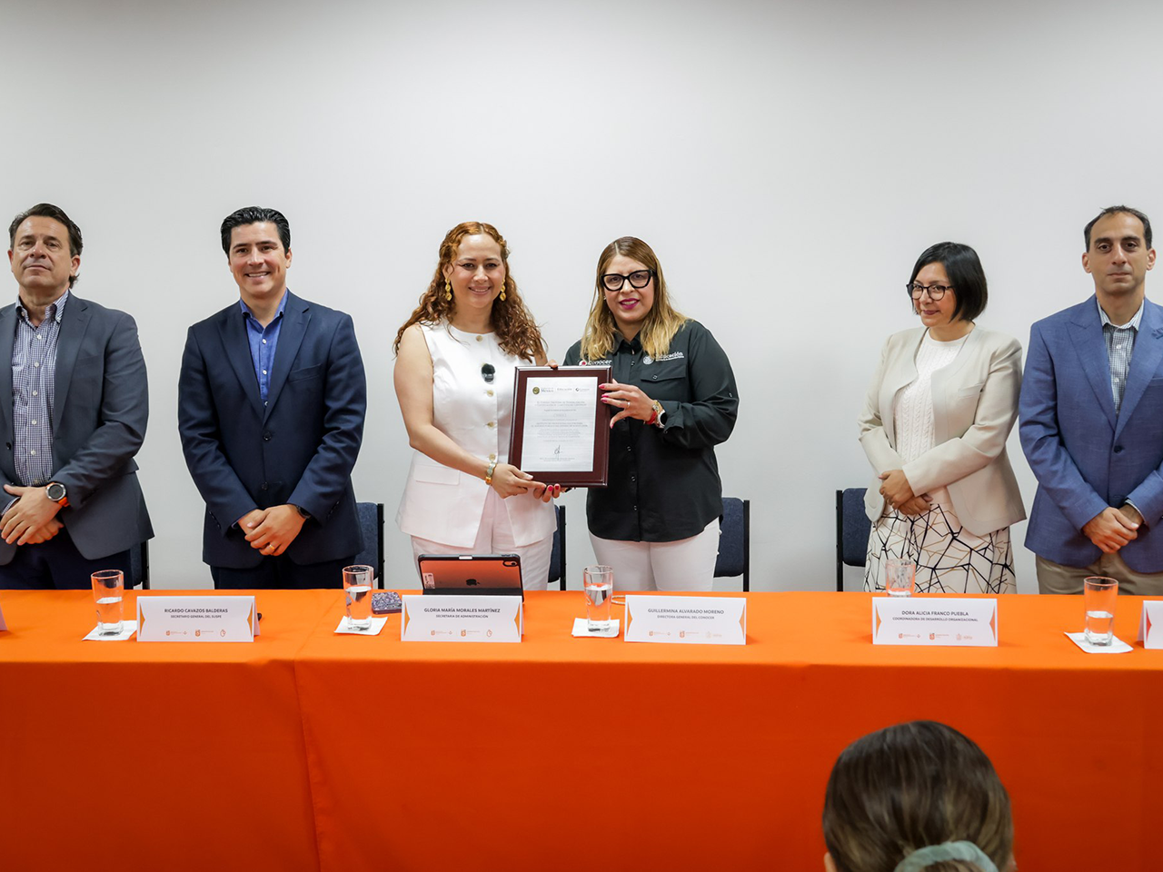 Obtiene Nuevo León acreditación como Unidad Certificadora del CONOCER Obtiene Nuevo León acreditación como Unidad Certificadora del CONOCER