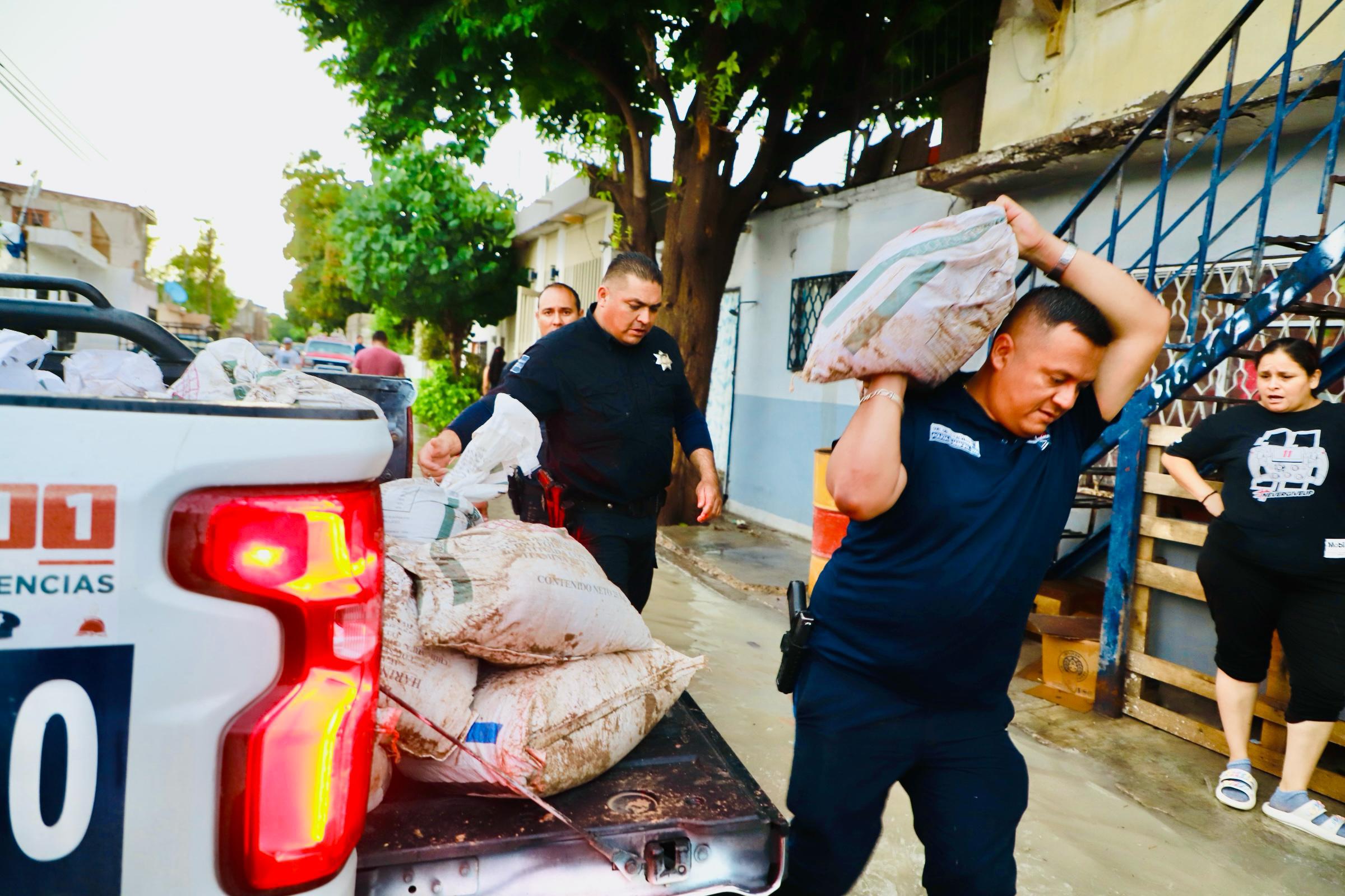 Activo Operativo Especial de Atención a Emergencias por lluvias; corporaciones preparadas para tomar acciones en caso de que sea necesario desalojar a habitantes Activo Operativo Especial de Atención a Emergencias por lluvias; corporaciones preparadas para tomar acciones en caso de que sea necesario desalojar a habitantes