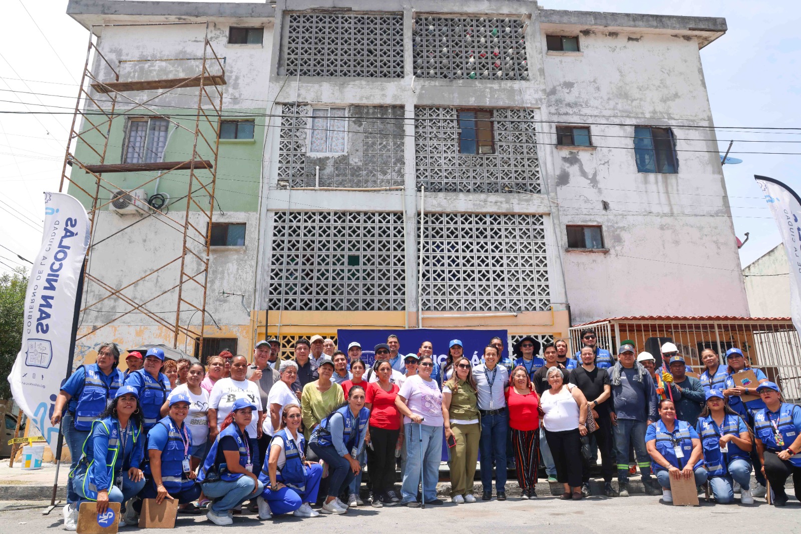 San Nicolás transforma “La Consty” con arte urbano: inicia proyecto de murales en edificios San Nicolás transforma “La Consty” con arte urbano: inicia proyecto de murales en edificios