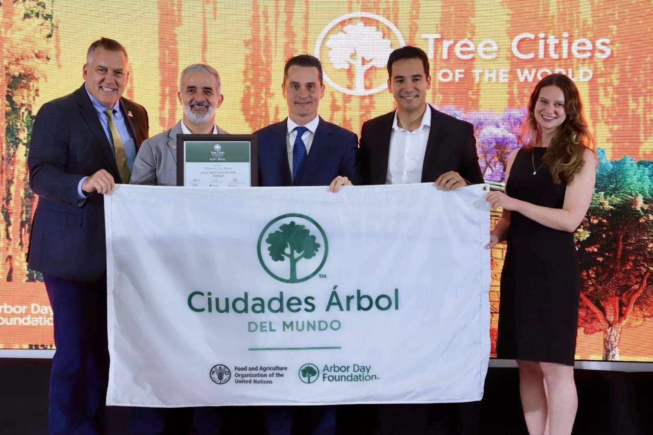 Recibe Monterrey distintivo mundial como “Ciudad árbol”
