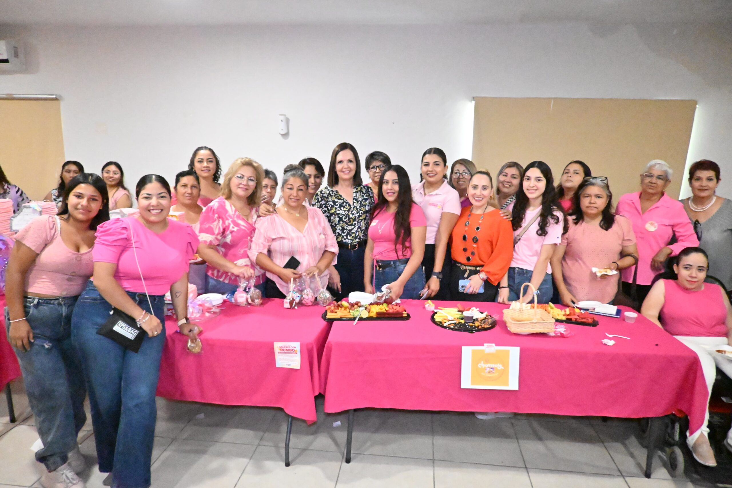 Sari Pérez impulsa el autoempleo con talleres “Mujeres con Rumbo” Sari Pérez impulsa el autoempleo con talleres “Mujeres con Rumbo”