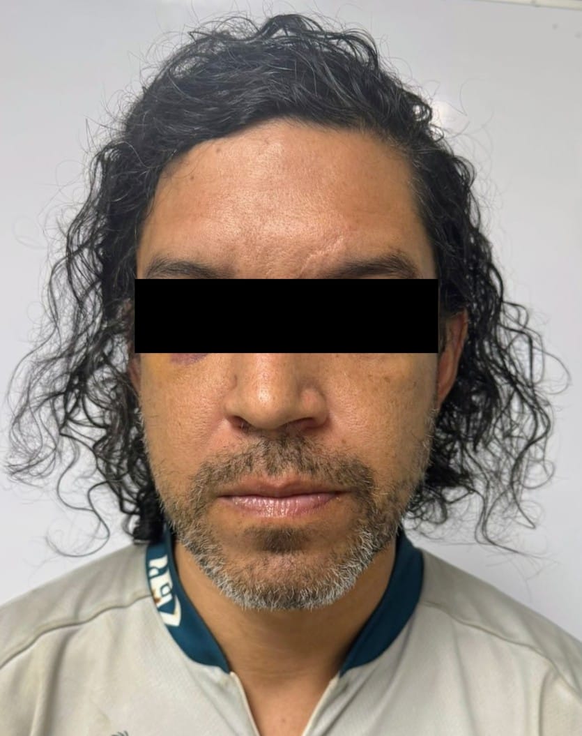 Detiene Fiscalía de Nuevo León a hombre en Guadalupe por ultrajes a la moral pública; también portaba droga Detiene Fiscalía de Nuevo León a hombre en Guadalupe por ultrajes a la moral pública; también portaba droga