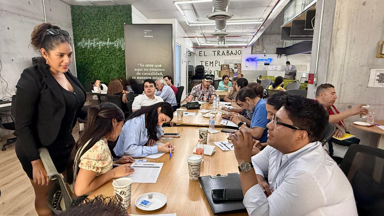 Lanza Monterrey programa “Resuelve y Emprende” Lanza Monterrey programa “Resuelve y Emprende”