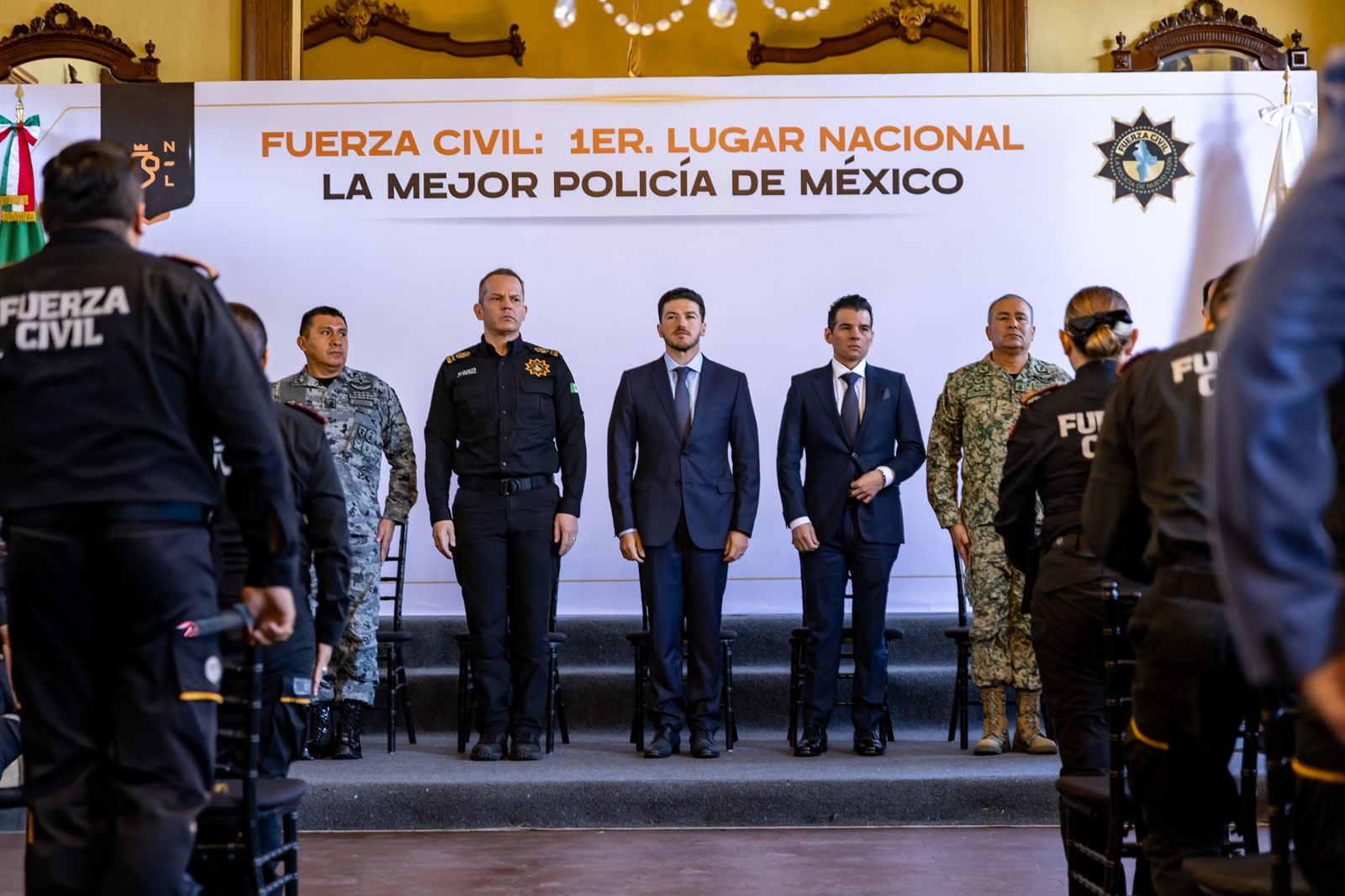 Reconoce Fuerza Civil a sus mandos por ser la mejor policía de México