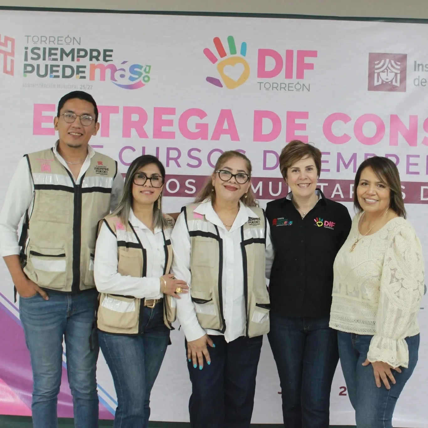 Concluyeron emprendedoras, cursos en centros comunitarios del DIF Torreón