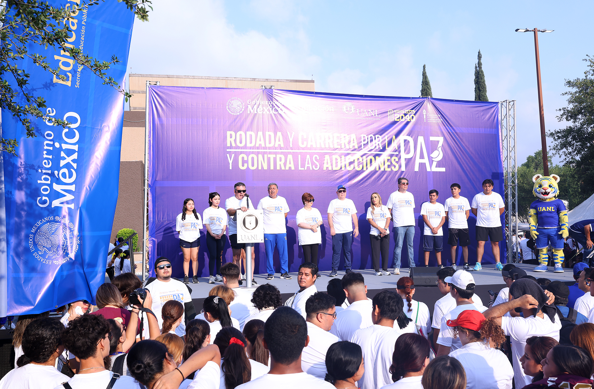 Realiza UANL rodada y carrera por la paz Realiza UANL rodada y carrera por la paz