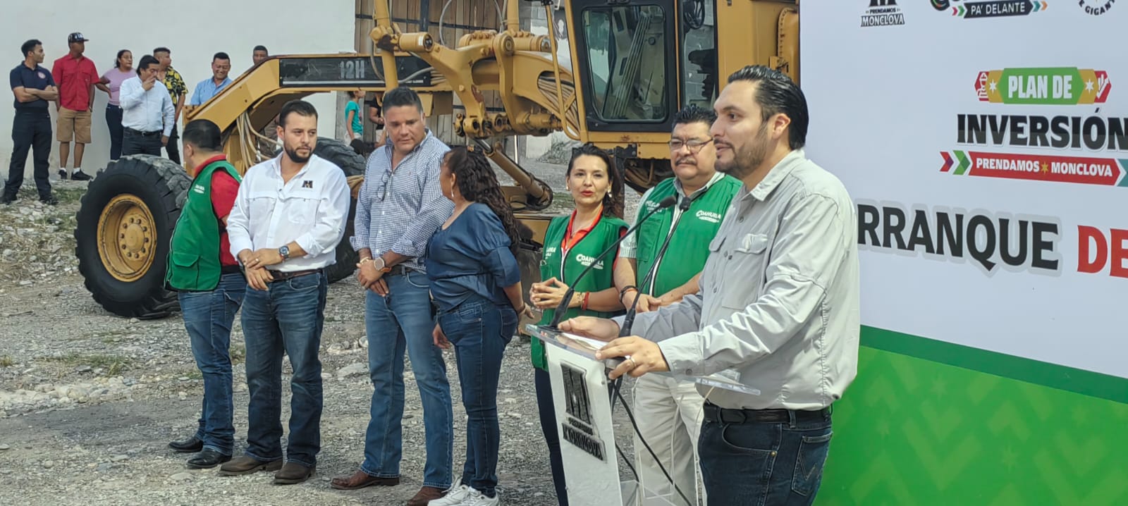 Arranca Carlos Villarreal pavimentación en la Colonia Buenos Aires con inversión de 1.2 millones de pesos