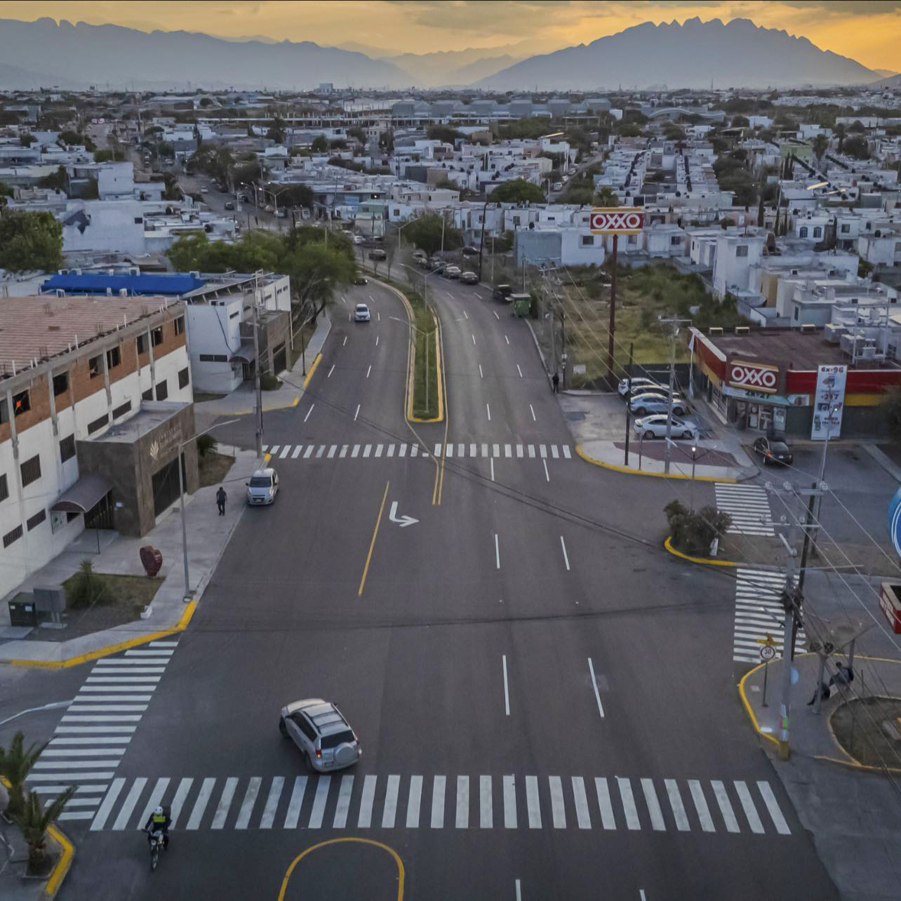 Moderniza Apodaca una avenida más