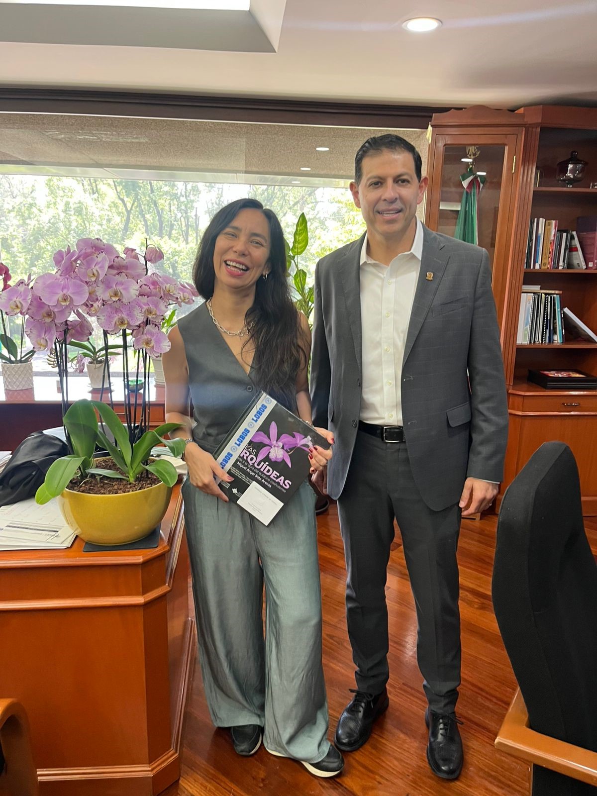 Sostiene Octavio Pimentel, Rector de la UAdeC, Reunión con la Subsecretaria de Educación Media Superior Tania Rodríguez Mora Sostiene Octavio Pimentel, Rector de la UAdeC, Reunión con la Subsecretaria de Educación Media Superior Tania Rodríguez Mora