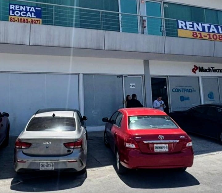 Cateo en Guadalupe por caso de fraude automotriz deja 9 detenidos y múltiples evidencias aseguradas Cateo en Guadalupe por caso de fraude automotriz deja 9 detenidos y múltiples evidencias aseguradas