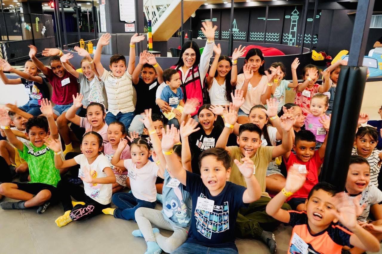Disfrutan niños de campamentos de verano en Santa Catarina Disfrutan niños de campamentos de verano en Santa Catarina