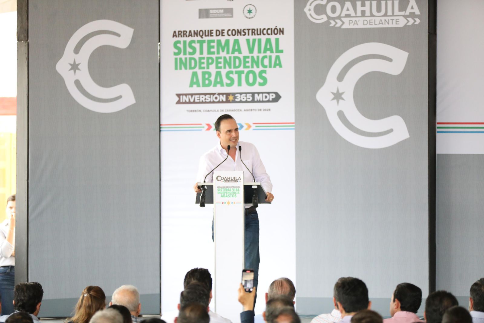 Seguimos construyendo grandes obras en Coahuila: Manolo Jiménez Seguimos construyendo grandes obras en Coahuila: Manolo Jiménez
