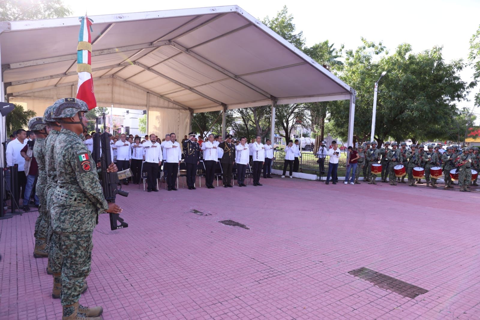 Encabeza Américo Villarreal desfile cívico-militar: Tamaulipas celebra las Fiestas Patrias en paz Encabeza Américo Villarreal desfile cívico-militar: Tamaulipas celebra las Fiestas Patrias en paz