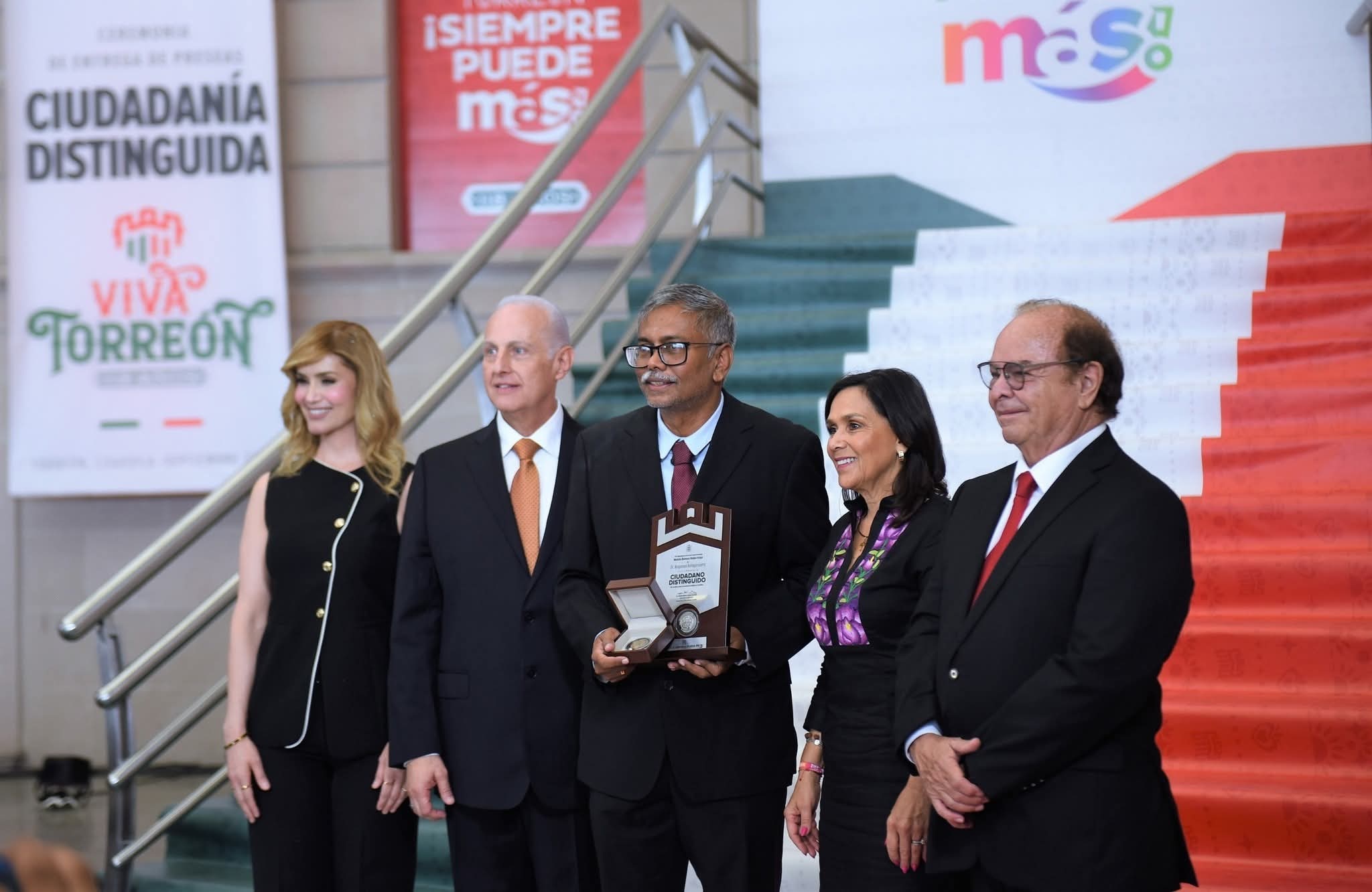 Recibe el Dr. Nagamani Balagurusamy Docente e Investigador de la UAdeC la Presea como Ciudadano Distinguido 2025 de Torreón