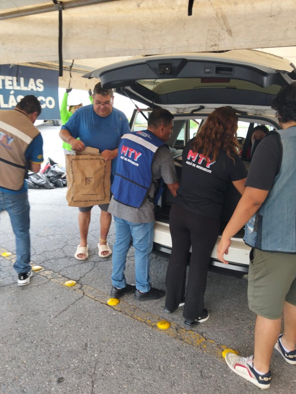 Se suman cientos de personas a programa de reciclaje en Monterrey