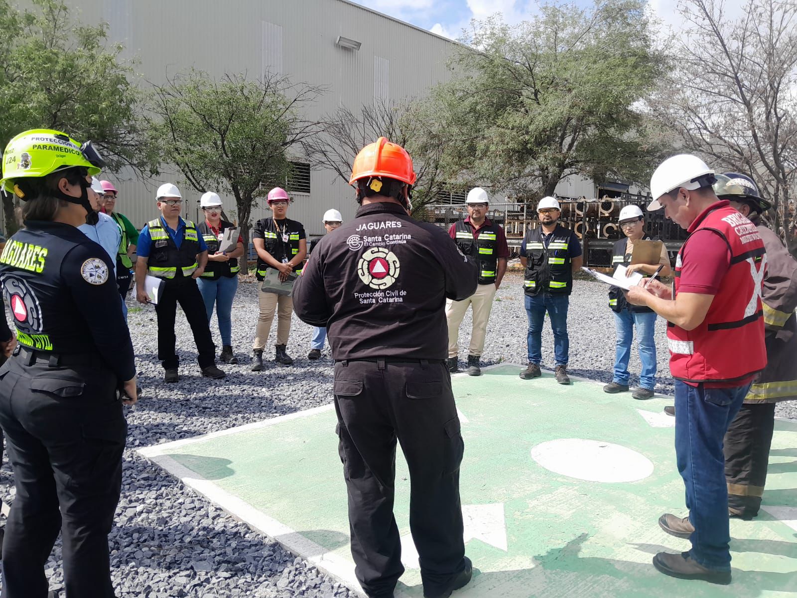 Realiza Santa Catarina simulacro por Día Nacional de Protección Civil