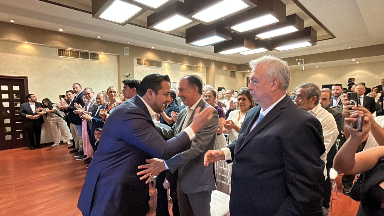 Rinde Jesús Nava cuarto informe de Gobierno, va por más unidades de Santa Bus y Bienestar para Santacarinenses