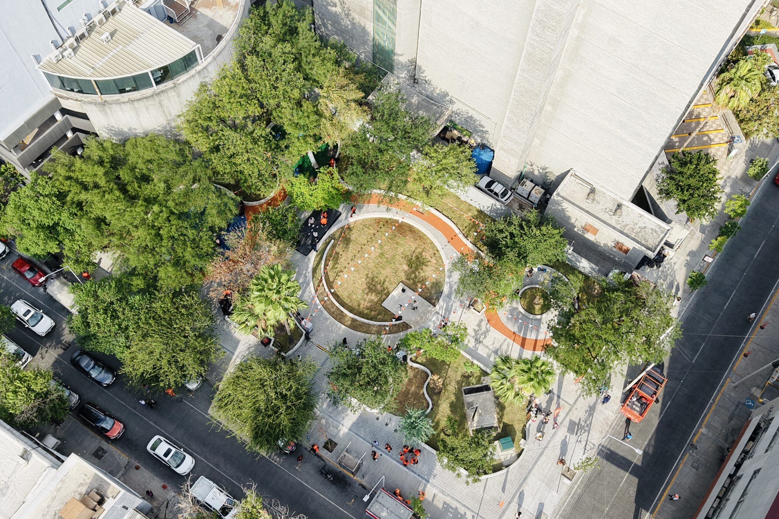 Parque Ciudadano: de estacionamiento a pulmón del Centro de Monterrey Parque Ciudadano: de estacionamiento a pulmón del Centro de Monterrey