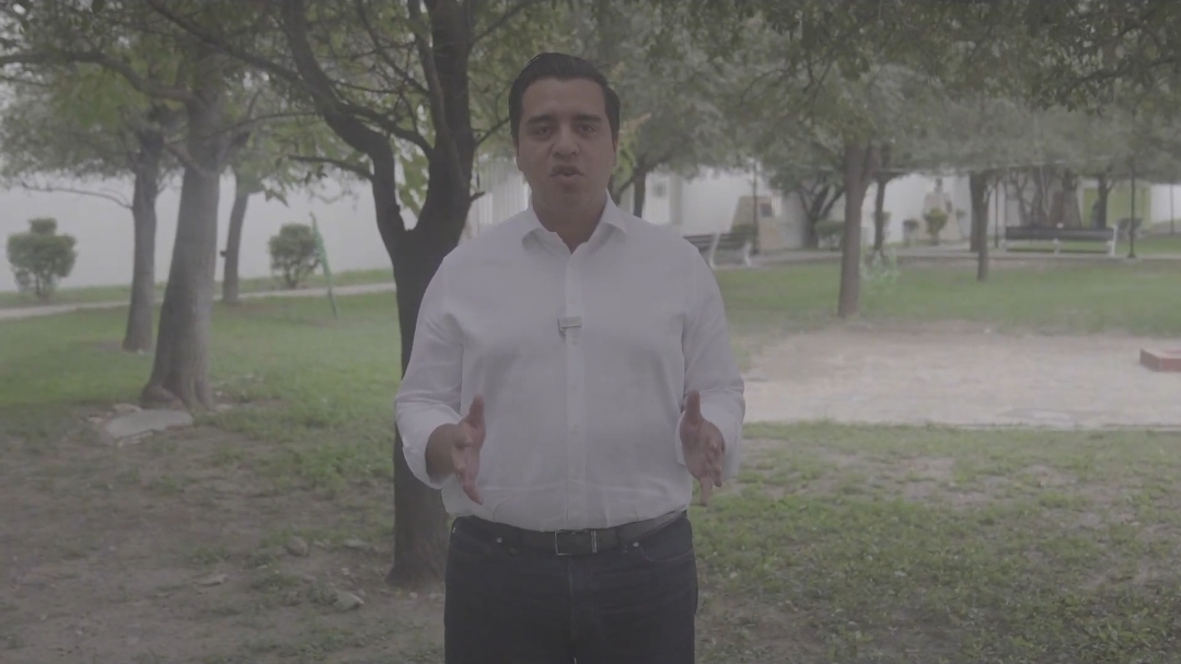 “Están vivos los 70 perritos” Jesús Nava “Están vivos los 70 perritos” Jesús Nava