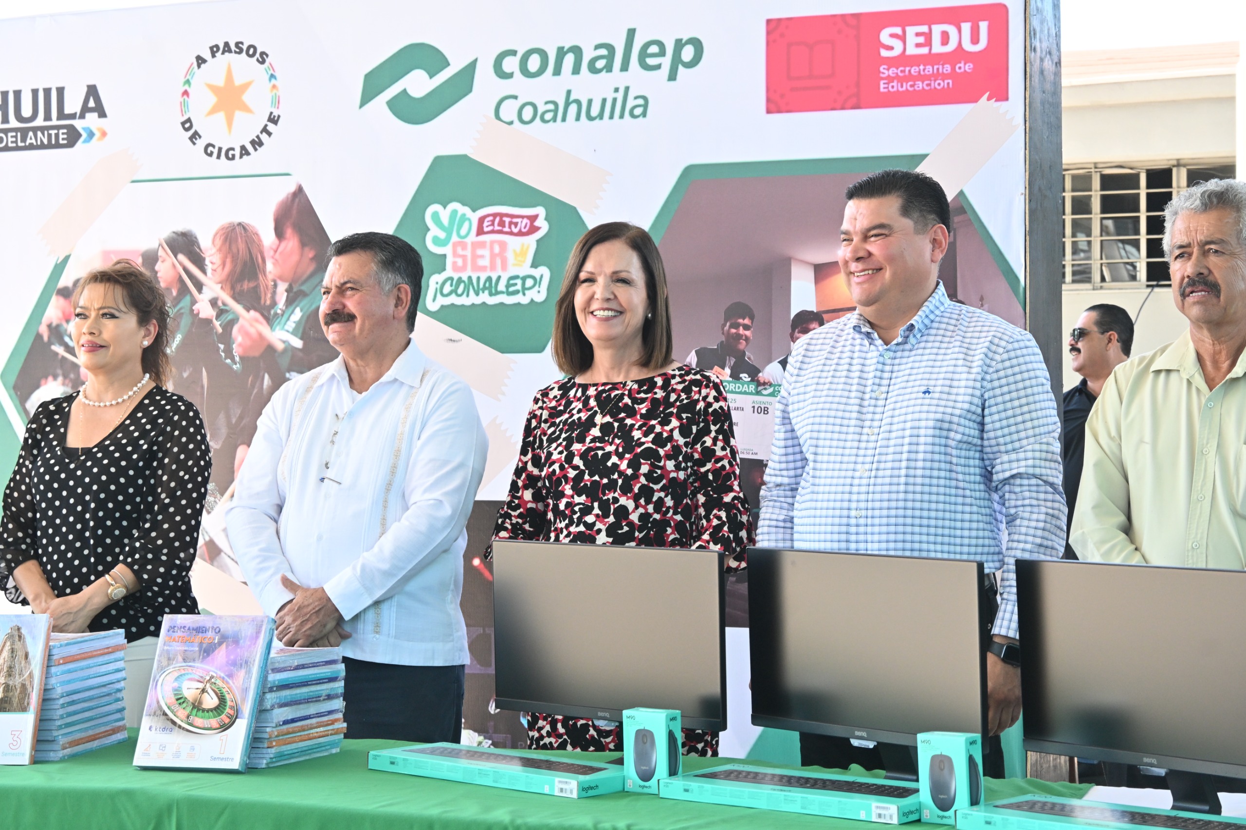 Sari Pérez inaugura el Ciclo escolar y entrega apoyos en el Conalep Frontera Sari Pérez inaugura el Ciclo escolar y entrega apoyos en el Conalep Frontera