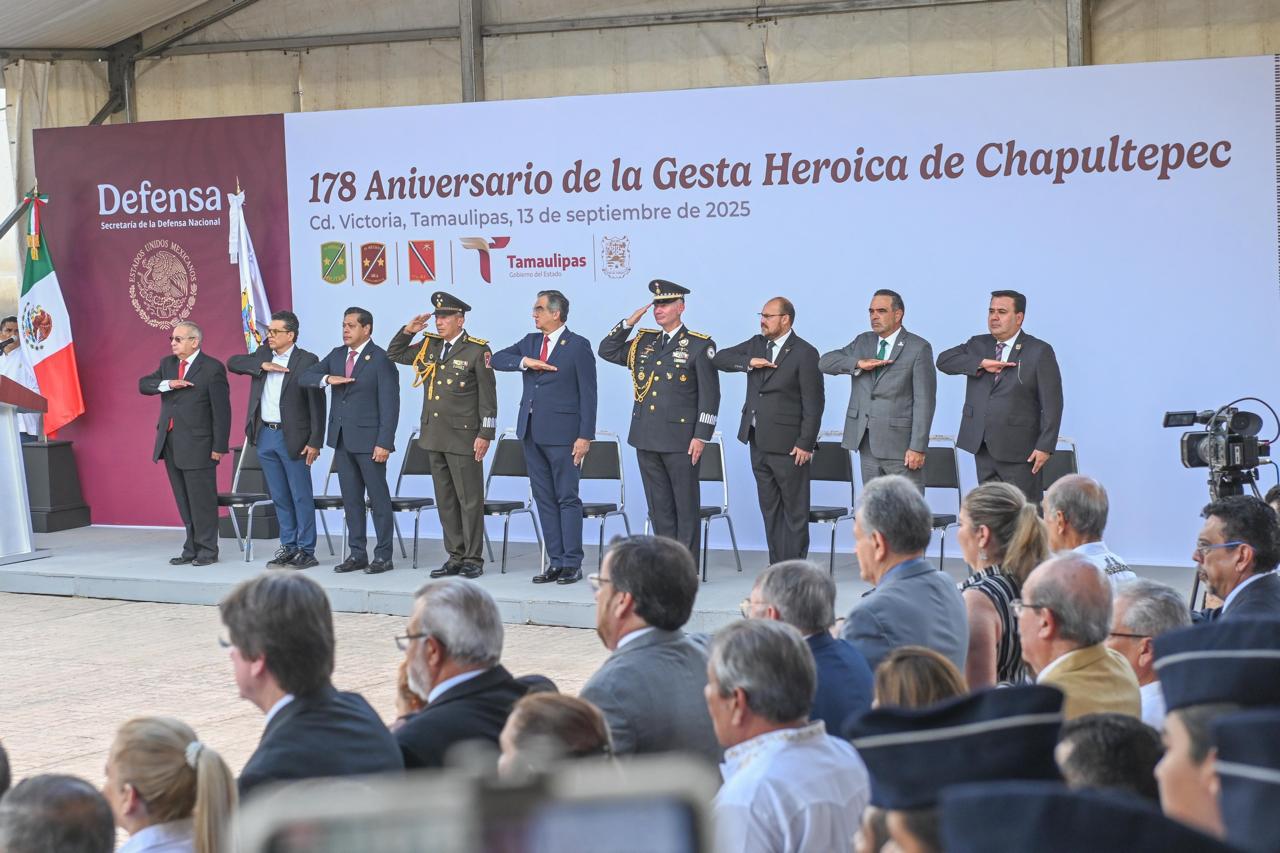 Participa Lalo Gattás junto al Gobernador AVA en ceremonia cívico-militar en Victoria Participa Lalo Gattás junto al Gobernador AVA en ceremonia cívico-militar en Victoria