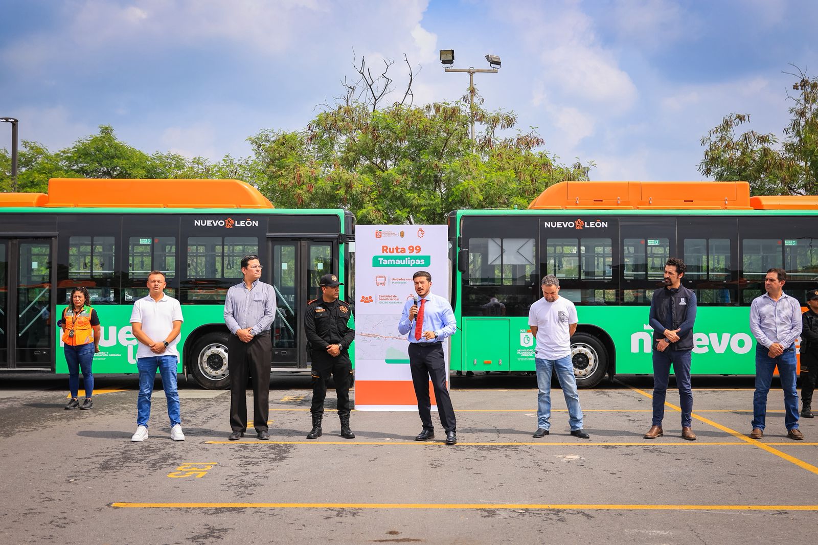 Suman 14 nuevas unidades a ruta 99