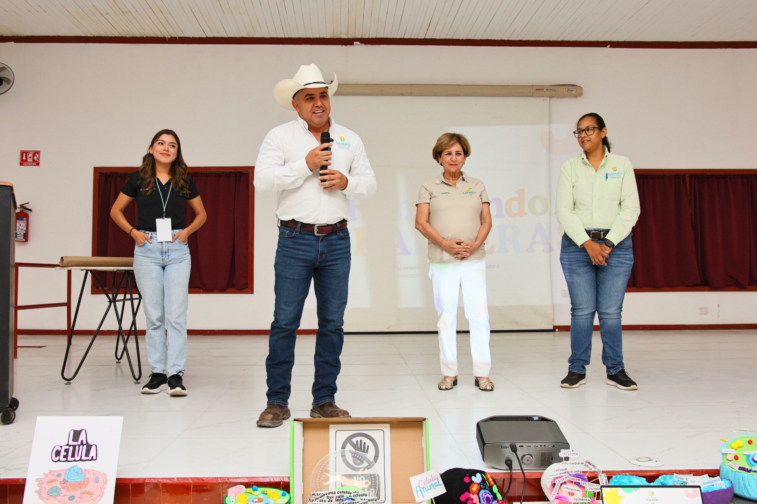 Taller “Rompiendo Barreras”: Chano Díaz promueve la inclusión entre futuros profesionales de la salud Taller “Rompiendo Barreras”: Chano Díaz promueve la inclusión entre futuros profesionales de la salud