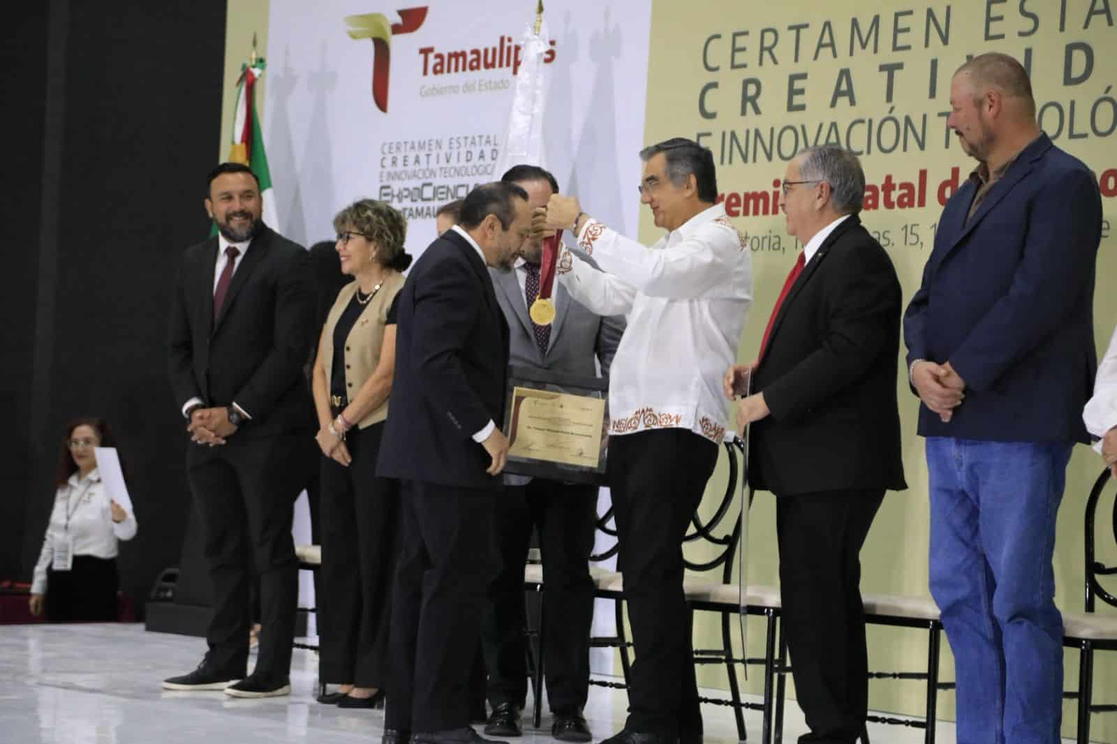 Entrega Américo Villarreal Premio Estatal de Ciencias, Creatividad e Innovación Tecnológica Entrega Américo Villarreal Premio Estatal de Ciencias, Creatividad e Innovación Tecnológica