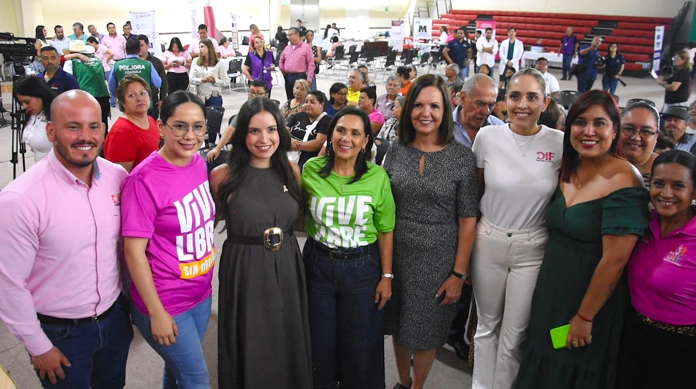 DIF Coahuila entrega lentes gratuitos en Monclova para mejorar la salud visual
