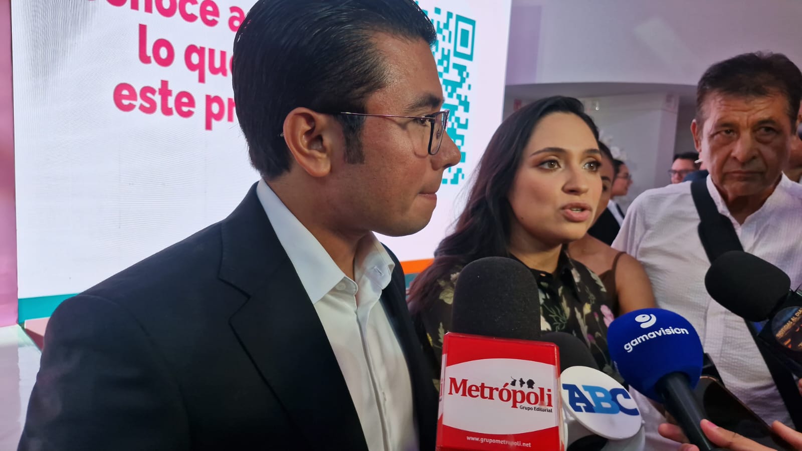 Da Mónica Oyervides informe de su primer año frente al DIF Juárez Da Mónica Oyervides informe de su primer año frente al DIF Juárez