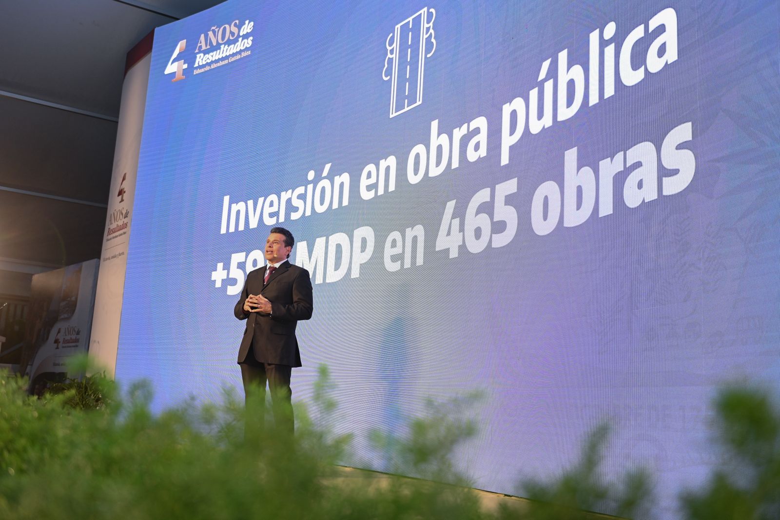 Victoria marca ruta en obra pública