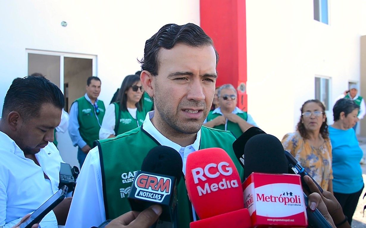 Inaugura Gabriel Elizondo escalinata en la colonia San Joaquín de Torreón