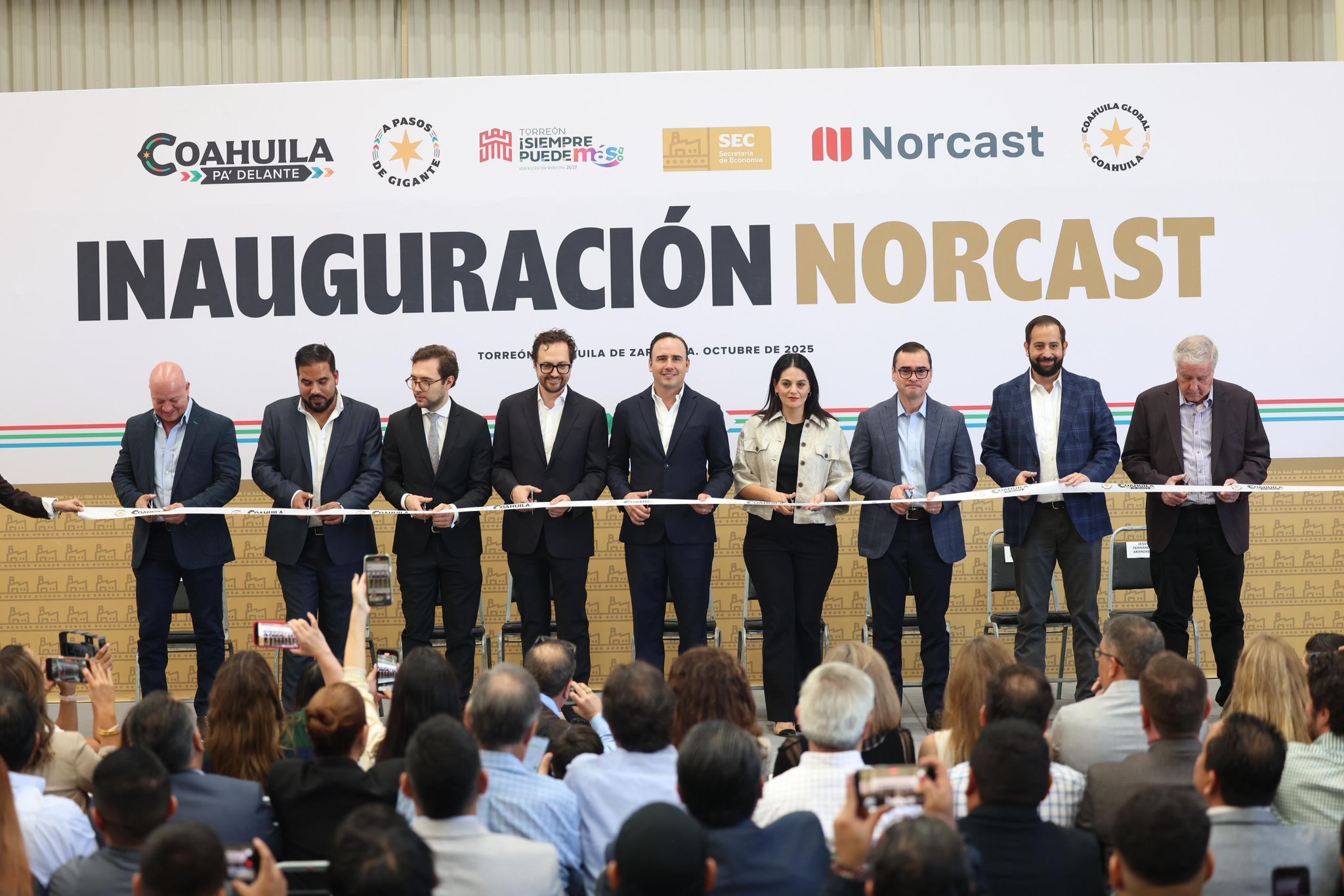 Vamos a cerrar el segundo año de gobierno de 150 MDP de inversiones: Manolo Jiménez Vamos a cerrar el segundo año de gobierno de 150 MDP de inversiones: Manolo Jiménez