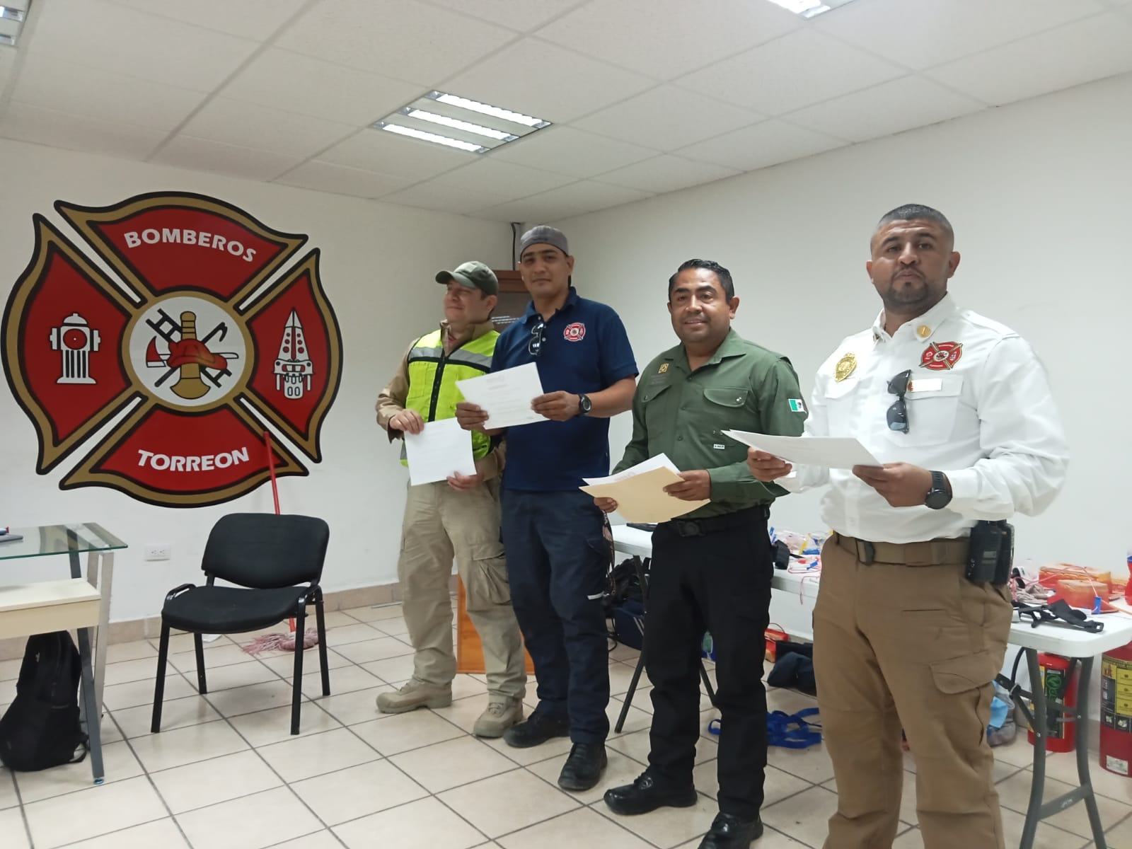Elementos del Cuerpo de Bomberos de Torreón toman curso “Stop the Bleed” Elementos del Cuerpo de Bomberos de Torreón toman curso “Stop the Bleed”