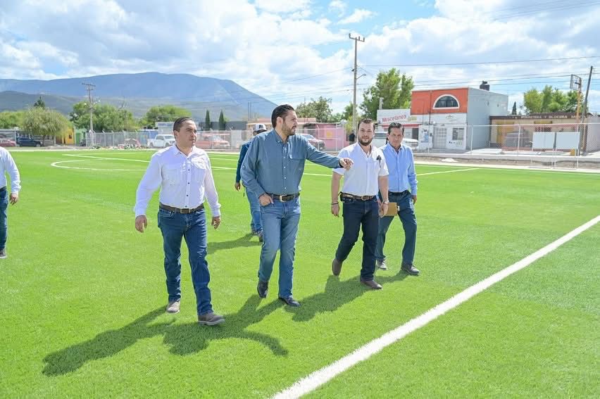 Lleva Carlos Villarreal desarrollo parejo con el Plan “Prendamos Monclova” Lleva Carlos Villarreal desarrollo parejo con el Plan “Prendamos Monclova”