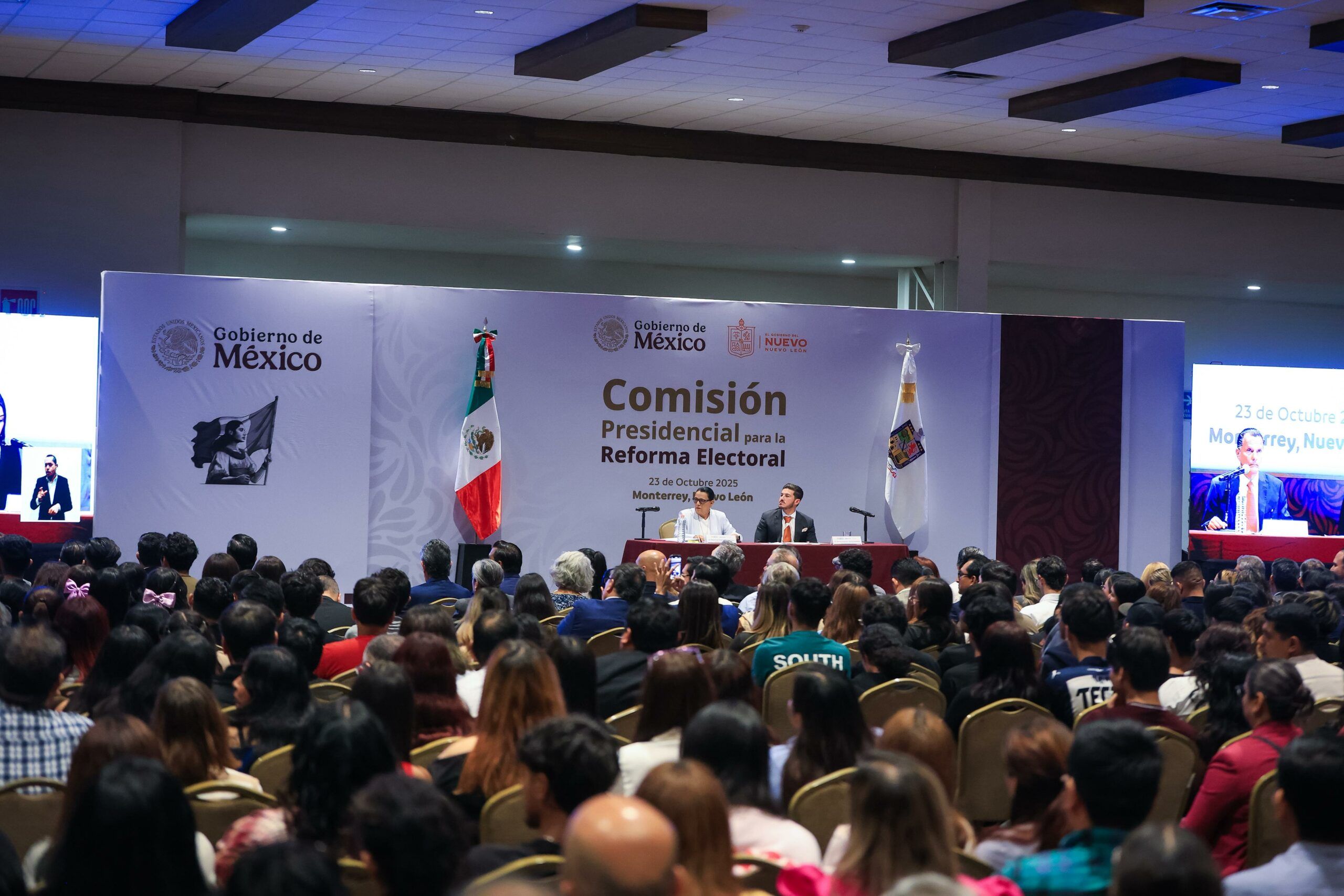 Acaparan mujeres primera audiencia de la Comisión Presidencial de la Reforma Electoral Acaparan mujeres primera audiencia de la Comisión Presidencial de la Reforma Electoral