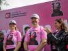 Se tiñe Monterrey de rosa por la salud de las mujeres