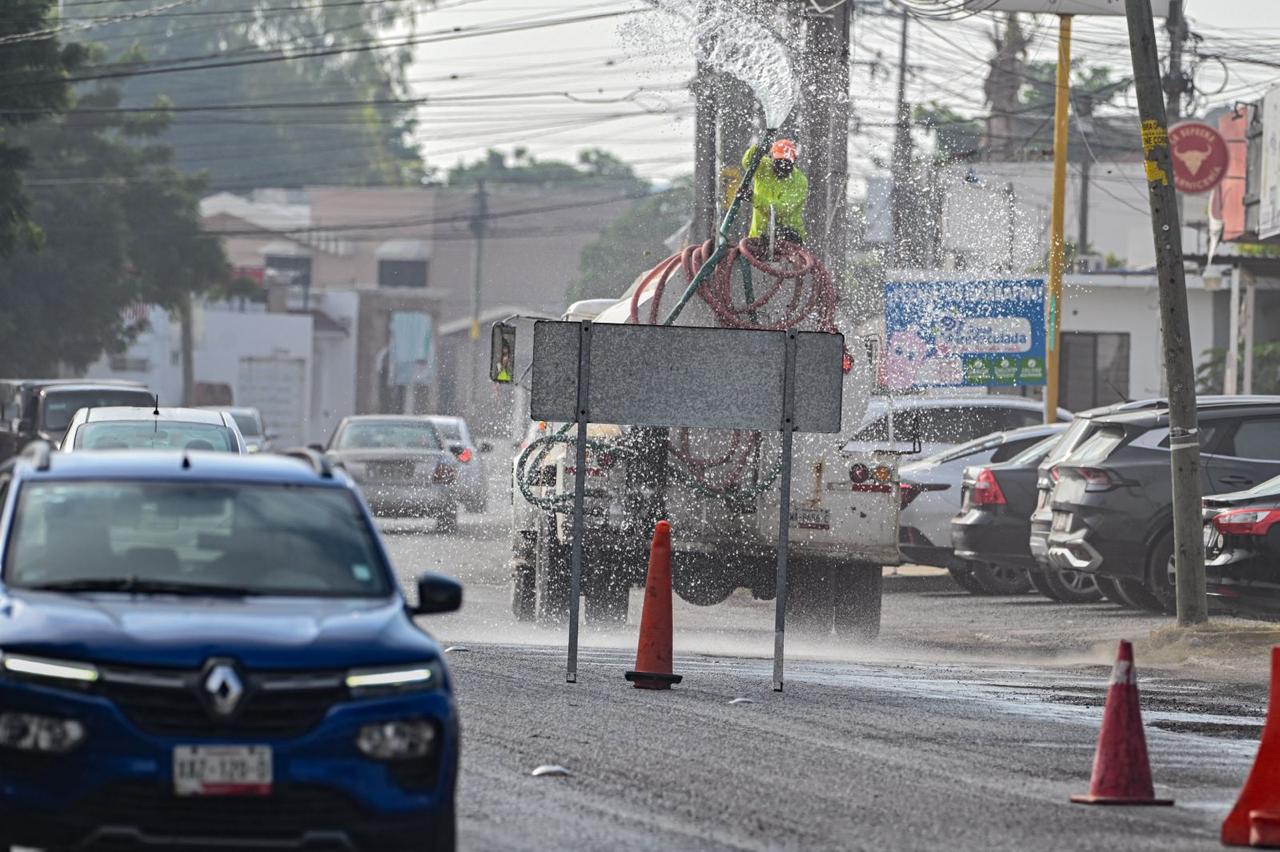 Con bacheo, mejora la ruta comercial de Teocaltiche Con bacheo, mejora la ruta comercial de Teocaltiche