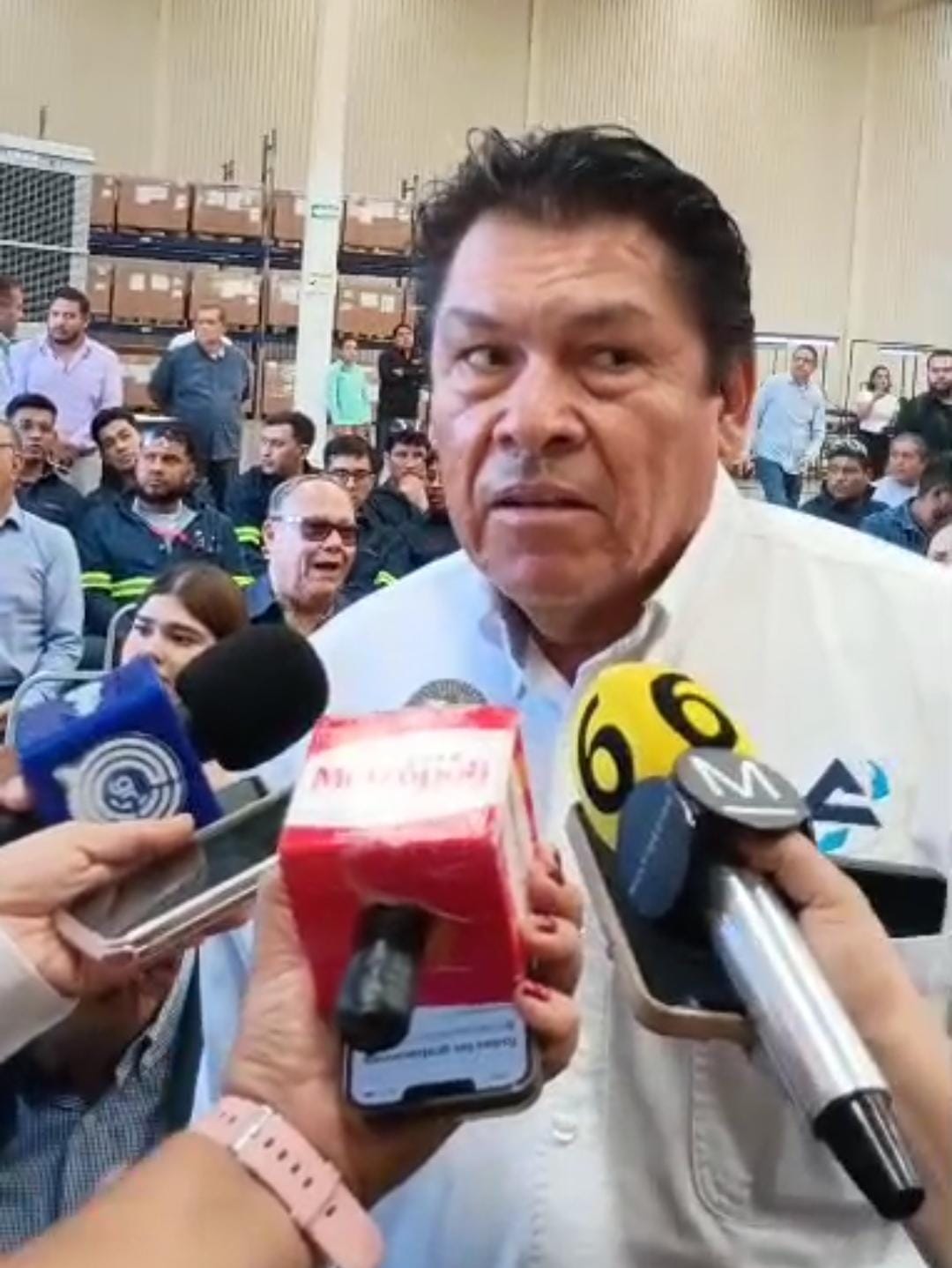 Comerciantes piden evitar competencia desleal por parte de vendedores ambulantes Comerciantes piden evitar competencia desleal por parte de vendedores ambulantes
