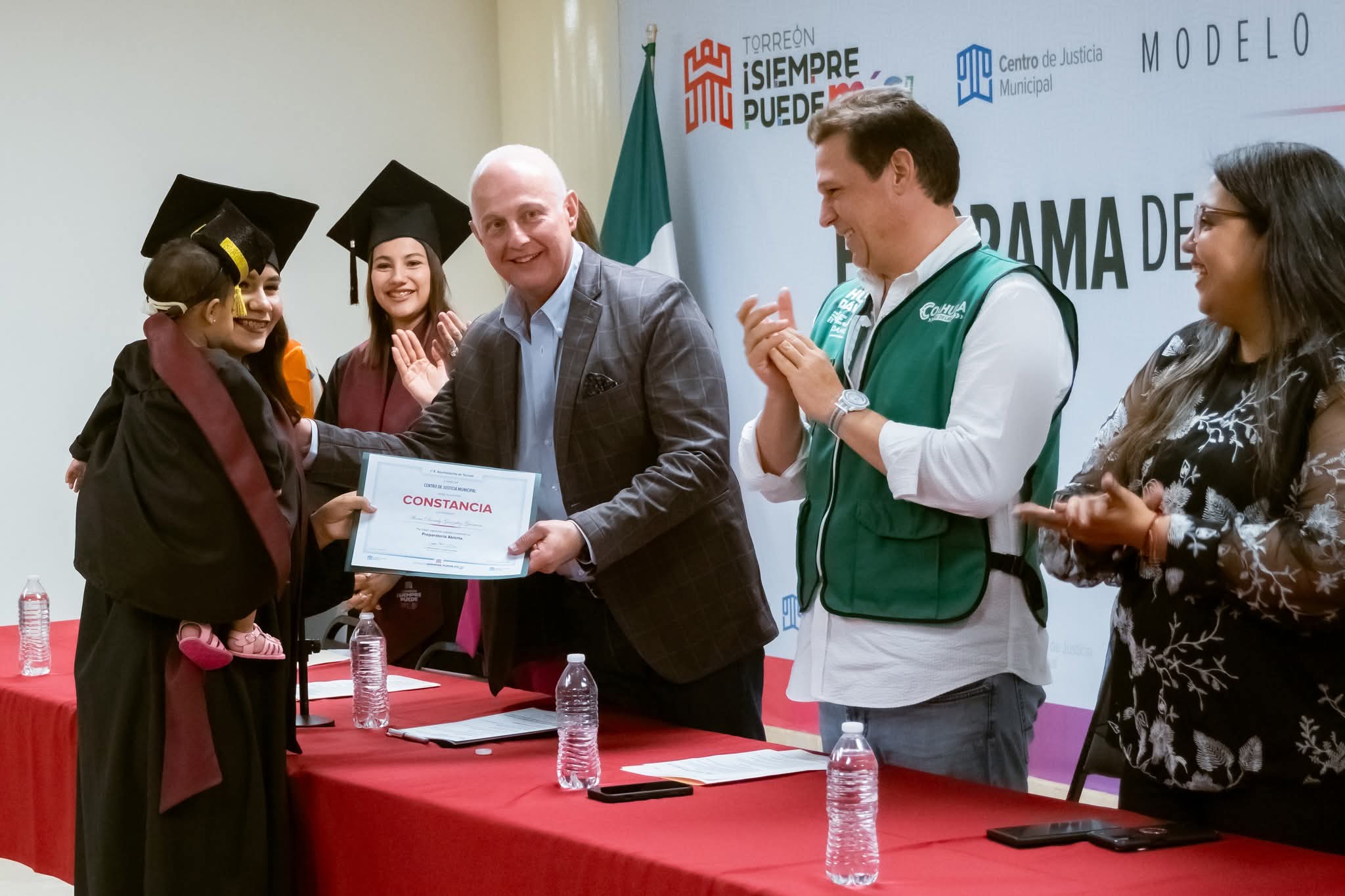 Invitan a inscribirse para cursar la preparatoria abierta mediante el programa del Centro de Justicia Municipal