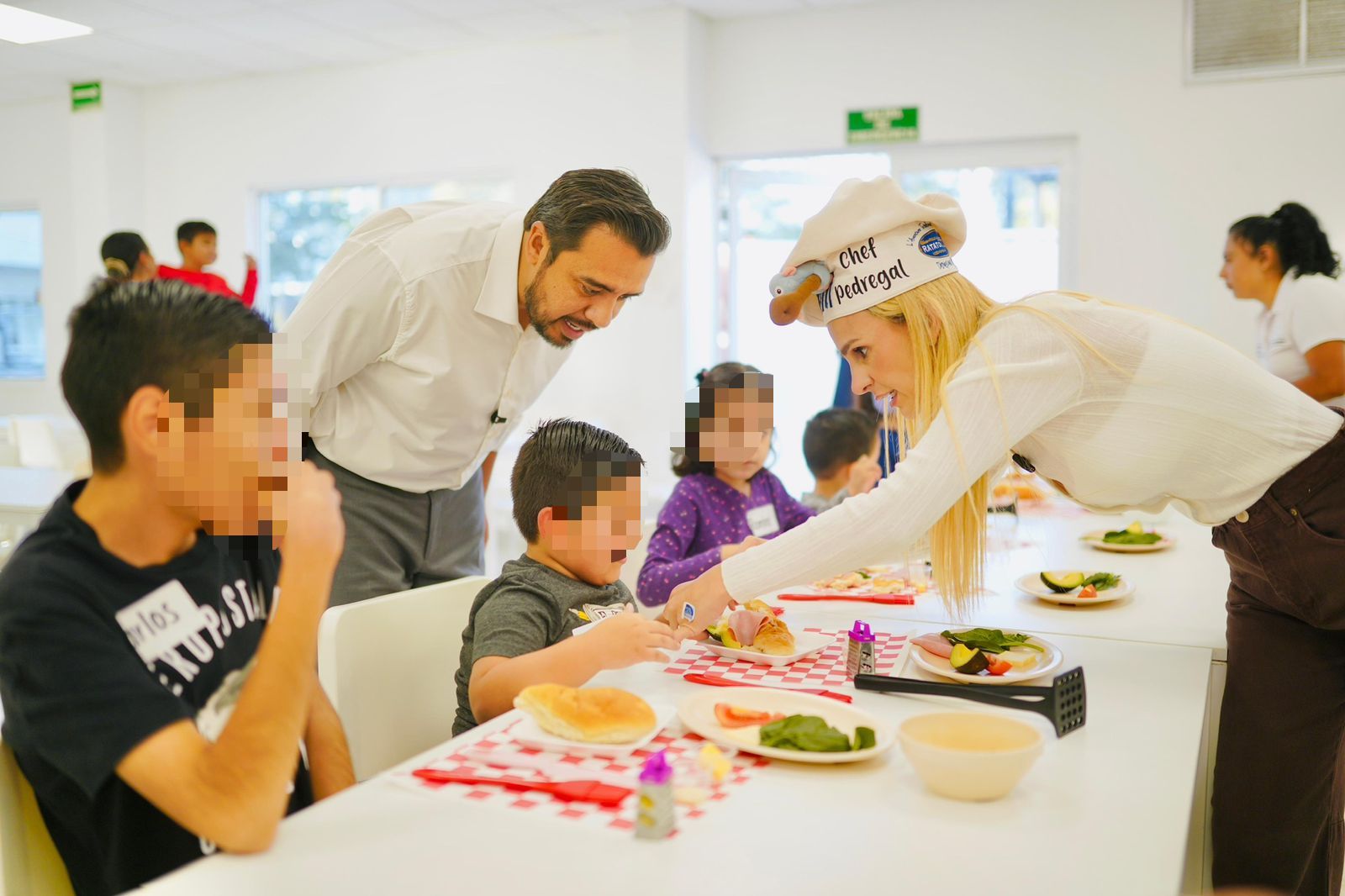 Impulsa Jesús Nava desarrollo de niñas y niños con autismo
