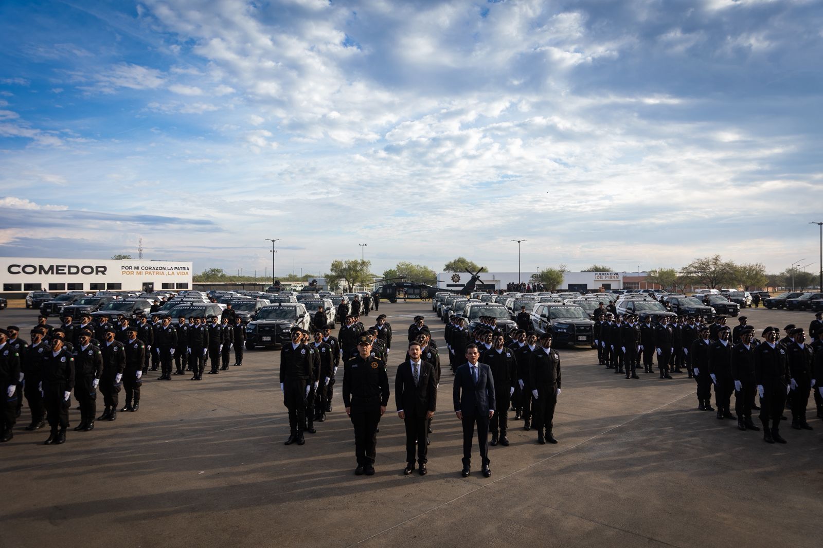Toma protesta Samuel García a 200 policías de Fuerza Civil y presenta Nueva División de Caminos