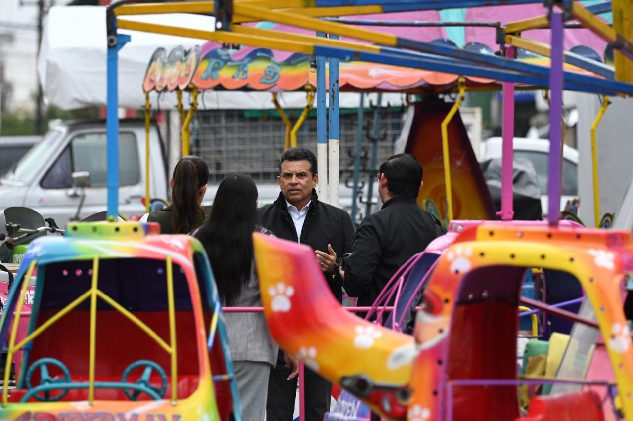 Anuncia Victoria Feria Navideña 2025