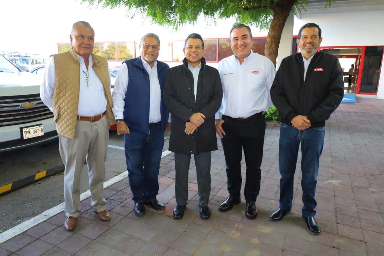 Reconoce CMIC eficiencia de plan emergente de bacheo en Victoria