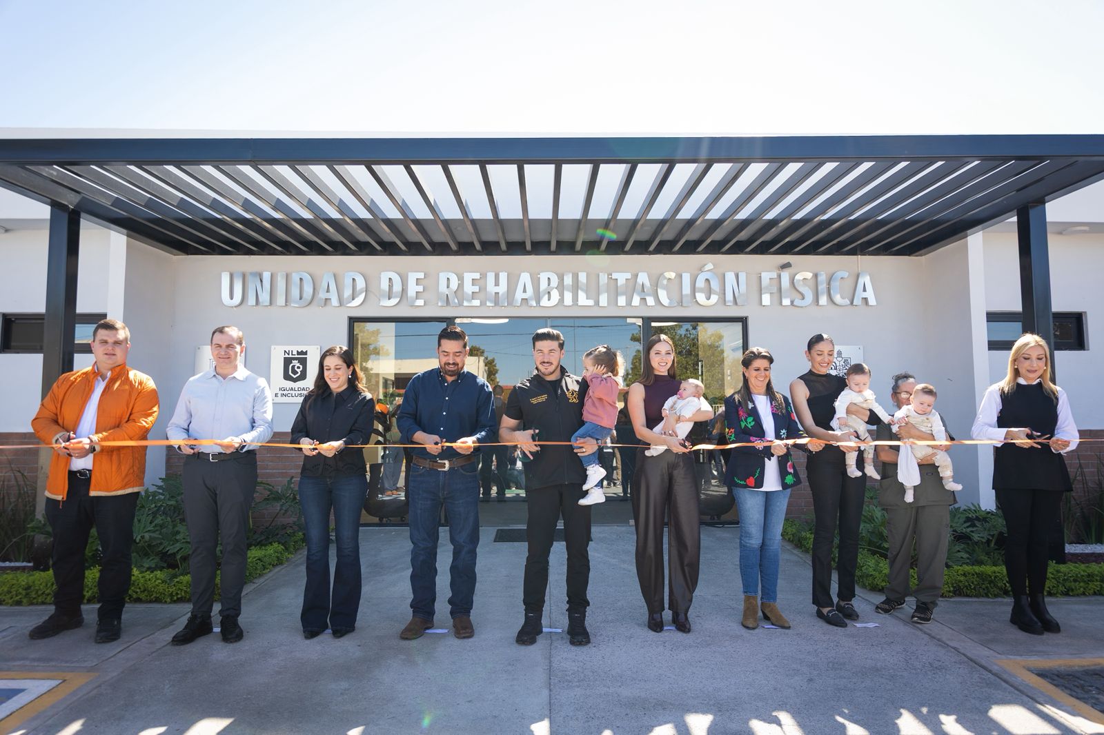 Inaugura Samuel García clínica de rehabilitación física en General Terán